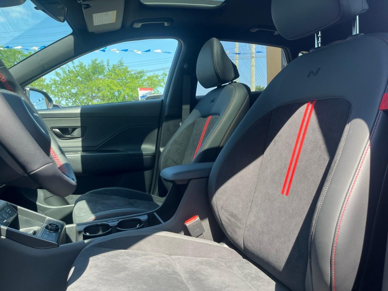 2026 Hyundai KONA 1.6T N Line AWD w/Two-Tone Roof Photo