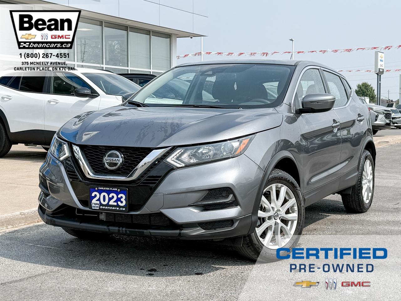 2023 Nissan Qashqai FORMER DAILY RENTAL, CLEAN CARFAX, 2.0L 4CYL ENGINE, HEATED FRONT SEATS, REAR VISION CAMERA, 17" ALLOY WHEELS Photo