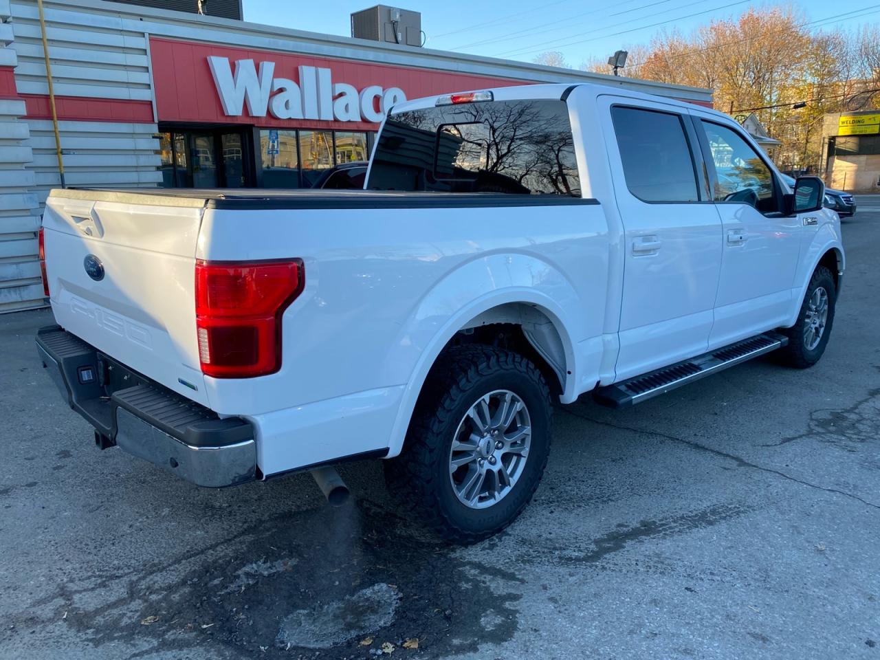 2020 Ford F-150 Lariat | SuperCrew | 4X4 Photo