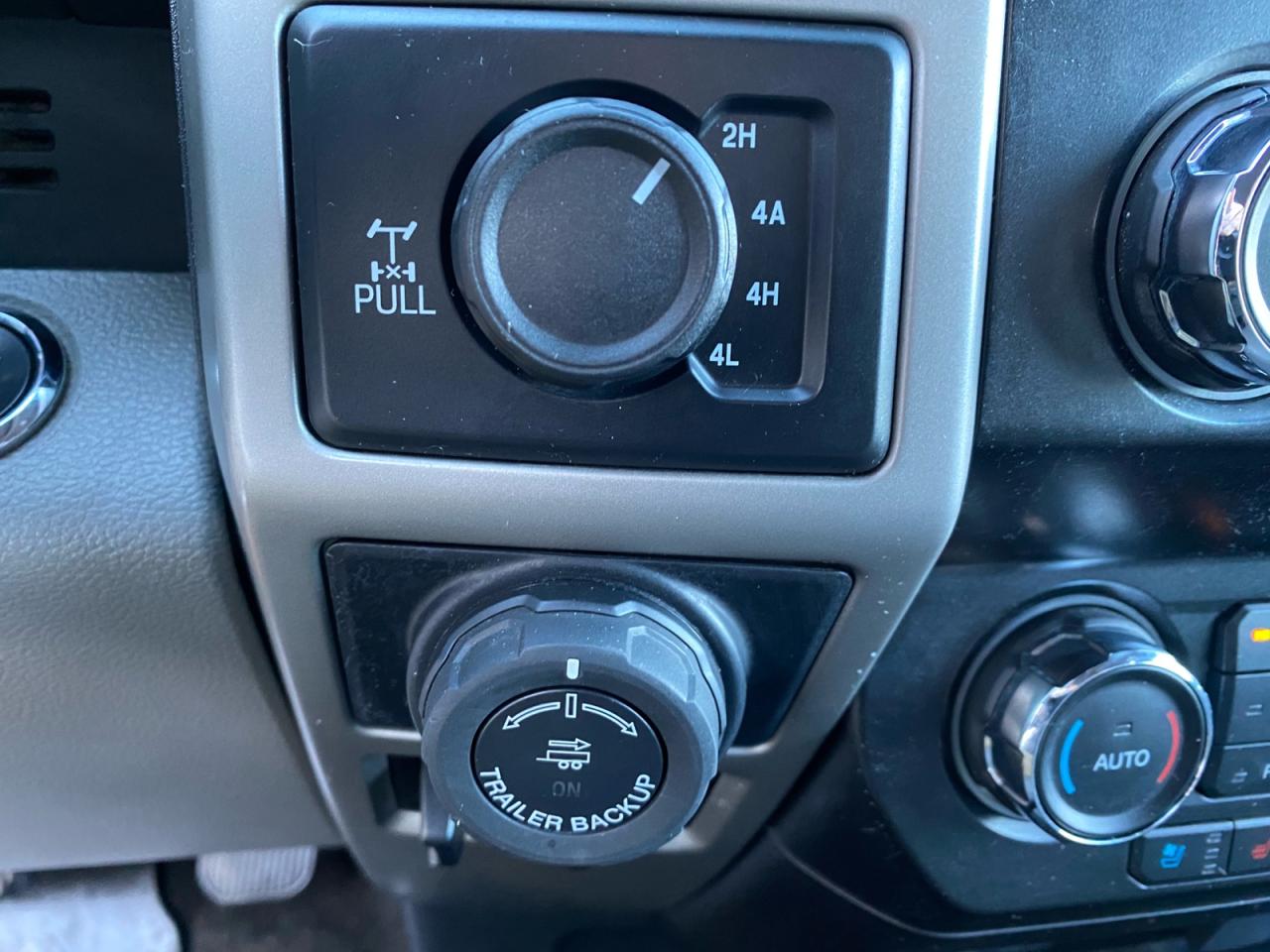 2020 Ford F-150 Lariat | SuperCrew | 4X4 Photo