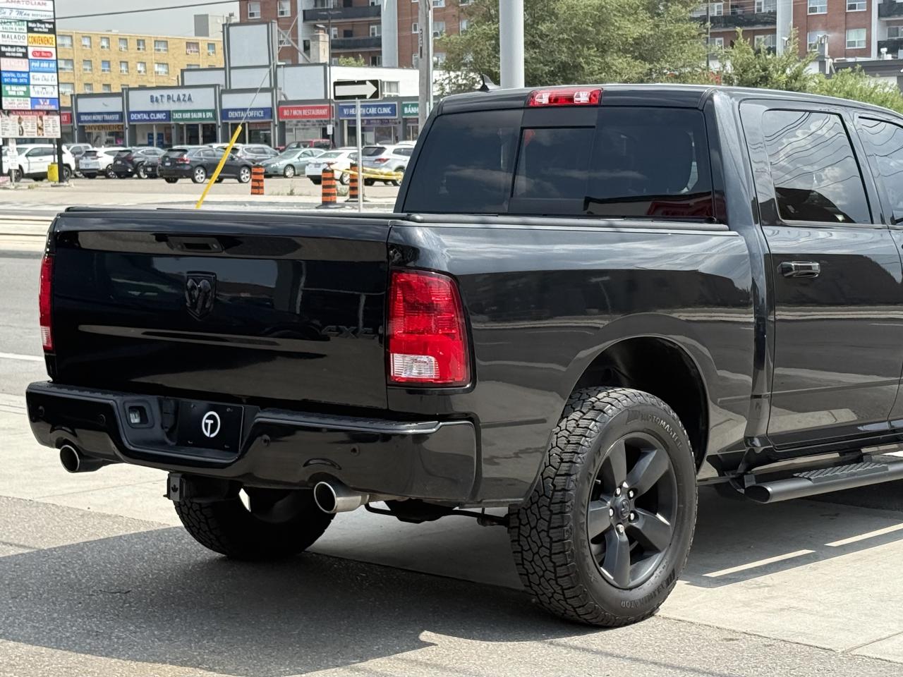 2018 RAM 1500 SLT | BACK UP CAMERA | - Photo #10