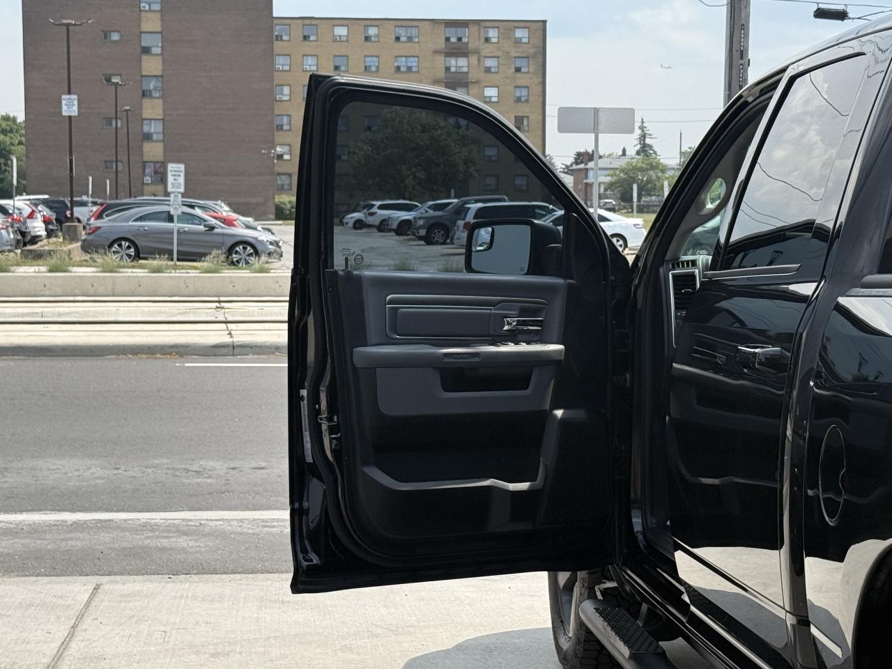 2018 RAM 1500 SLT | BACK UP CAMERA | - Photo #15