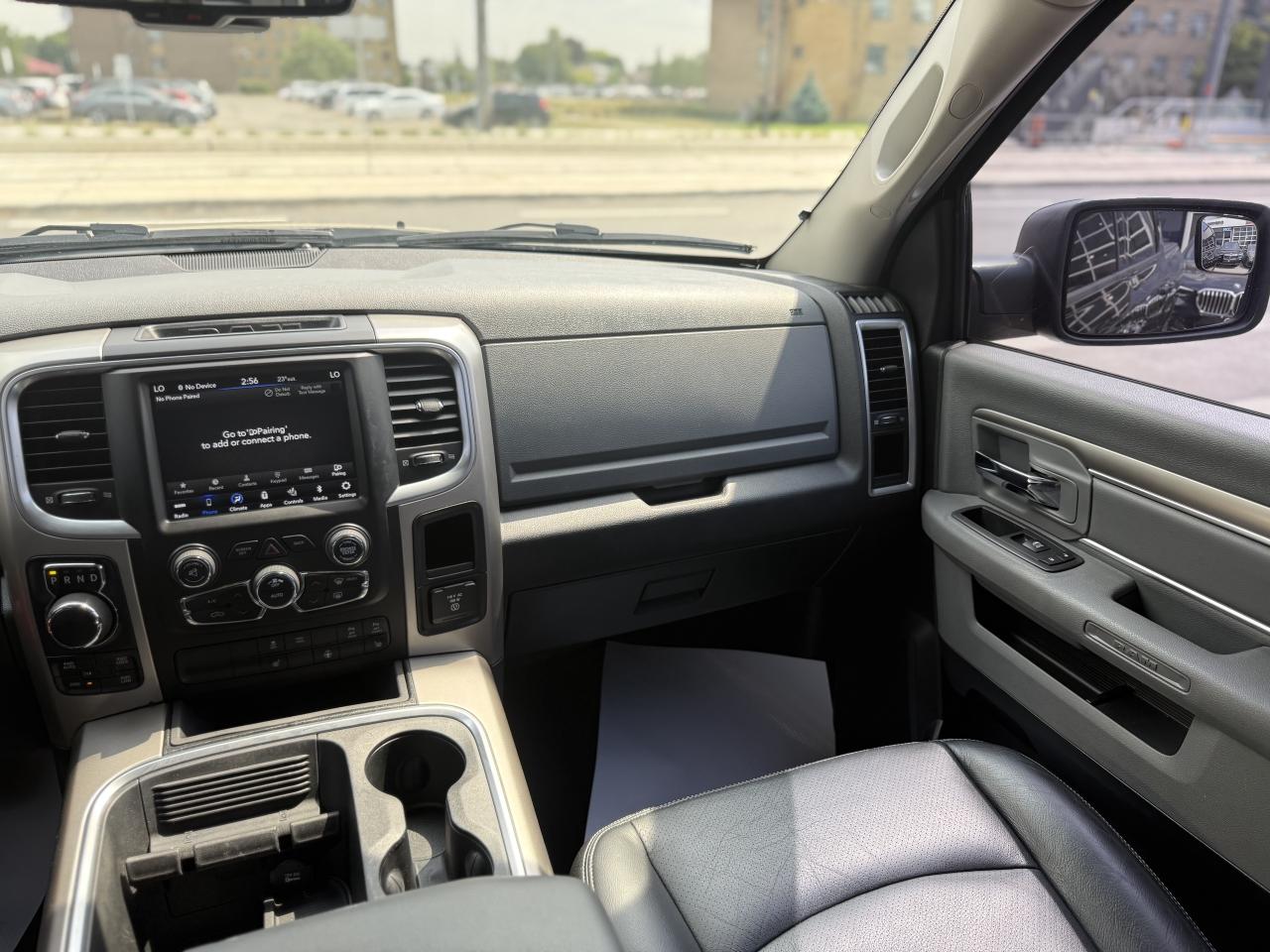 2018 RAM 1500 SLT | BACK UP CAMERA | - Photo #18