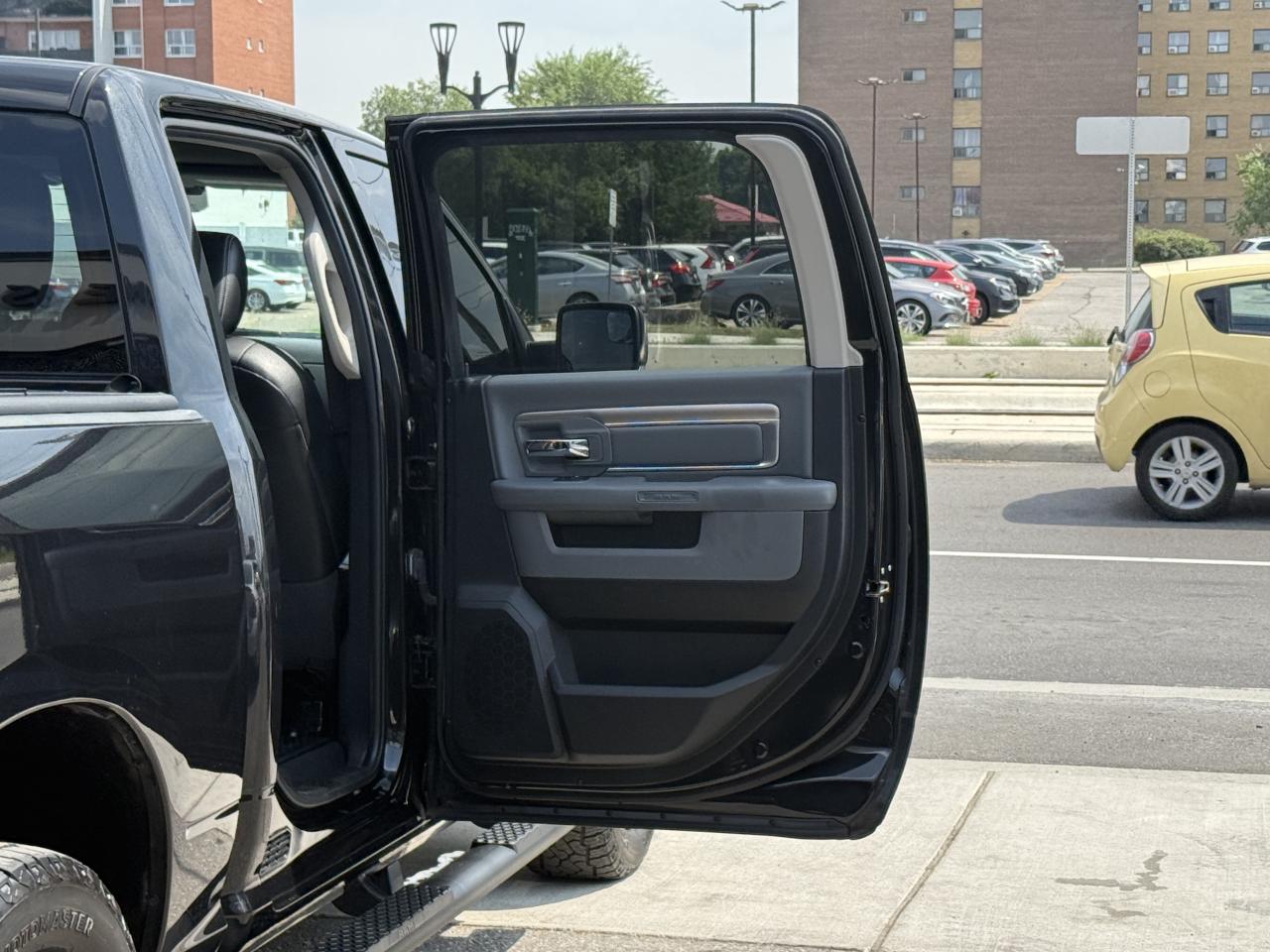 2018 RAM 1500 SLT | BACK UP CAMERA | - Photo #32