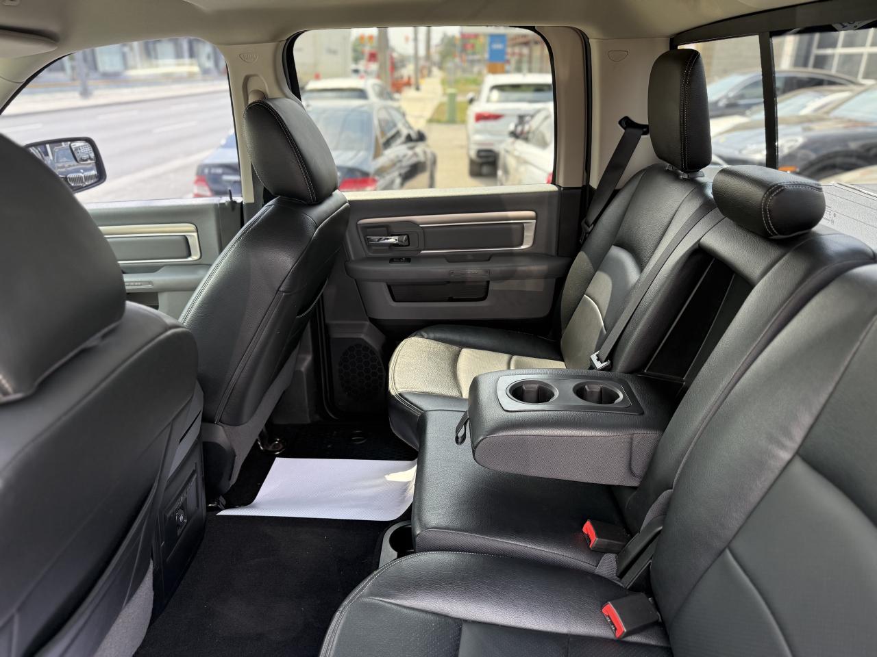 2018 RAM 1500 SLT | BACK UP CAMERA | - Photo #38