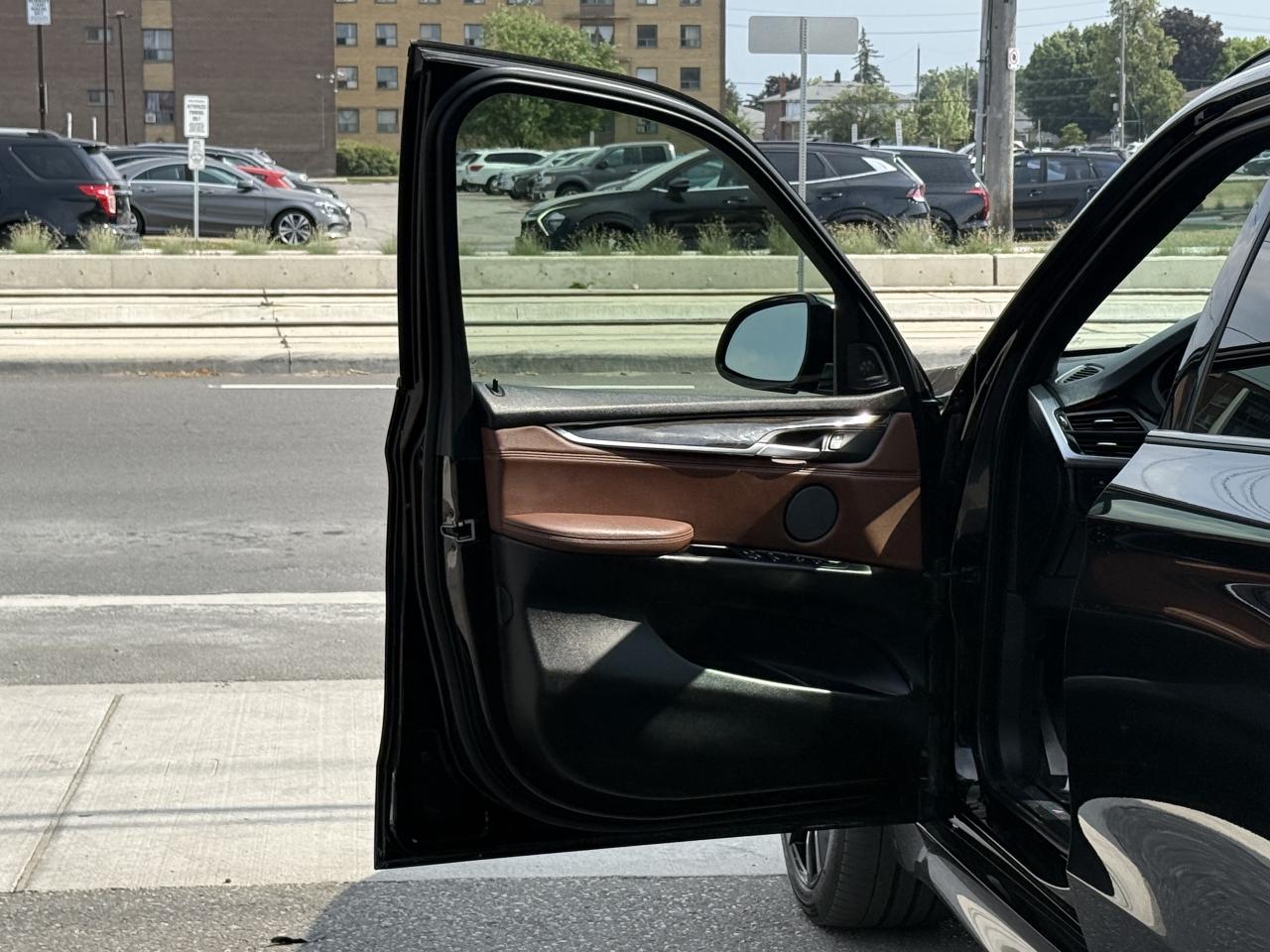 2017 BMW X5 //M SPORT | PANO | HEAD UP DISPLAY | LOADED - Photo #14