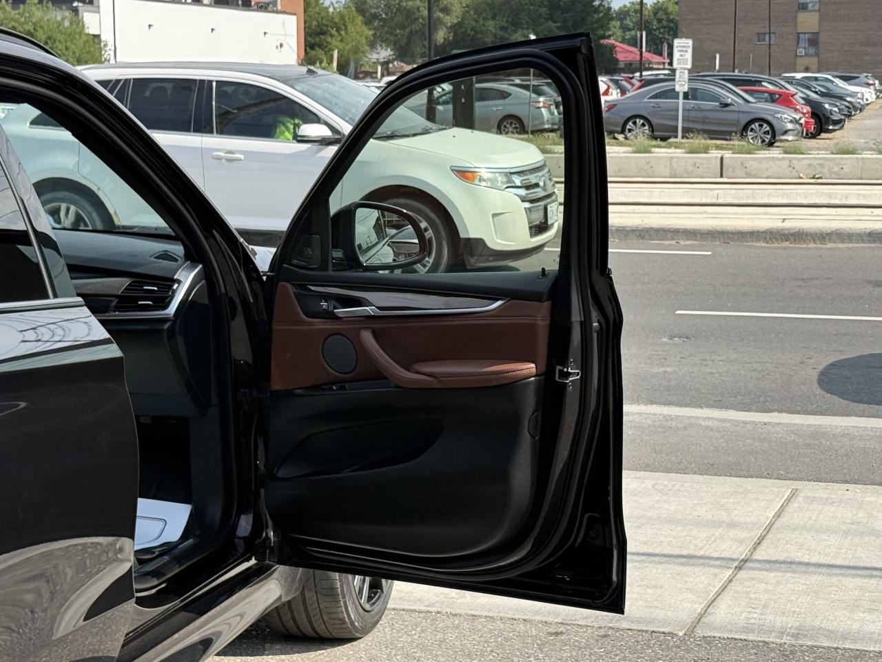 2017 BMW X5 //M SPORT | PANO | HEAD UP DISPLAY | LOADED - Photo #31
