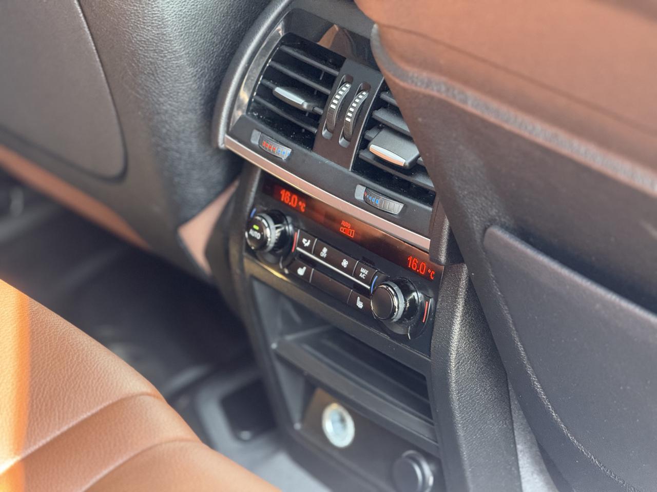 2017 BMW X5 //M SPORT | PANO | HEAD UP DISPLAY | LOADED - Photo #38