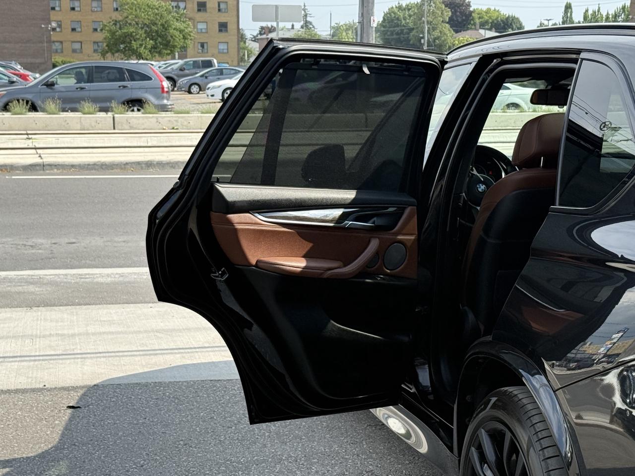 2017 BMW X5 //M SPORT | PANO | HEAD UP DISPLAY | LOADED - Photo #39
