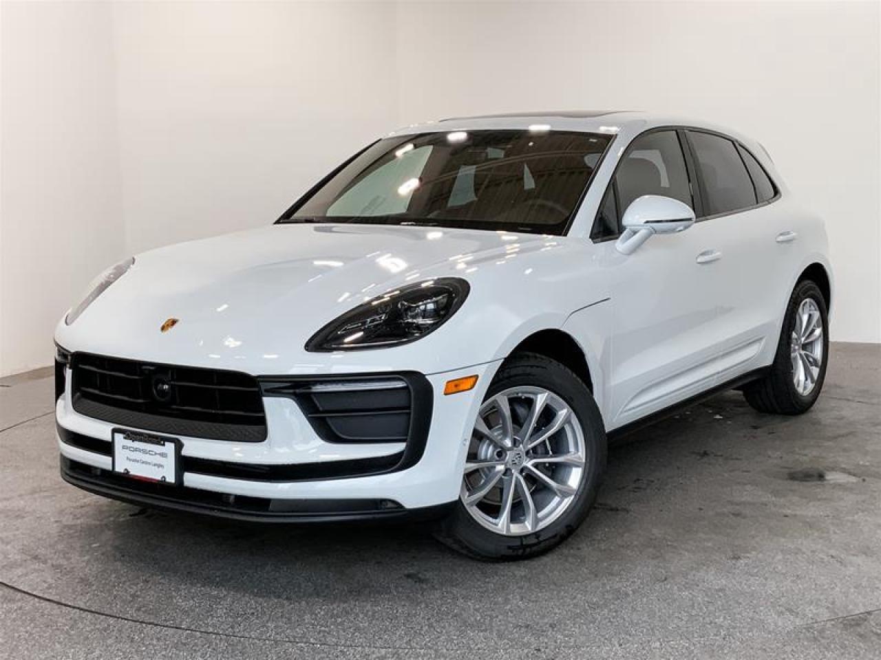 New 2025 Porsche Macan AWD for sale in Langley City, BC