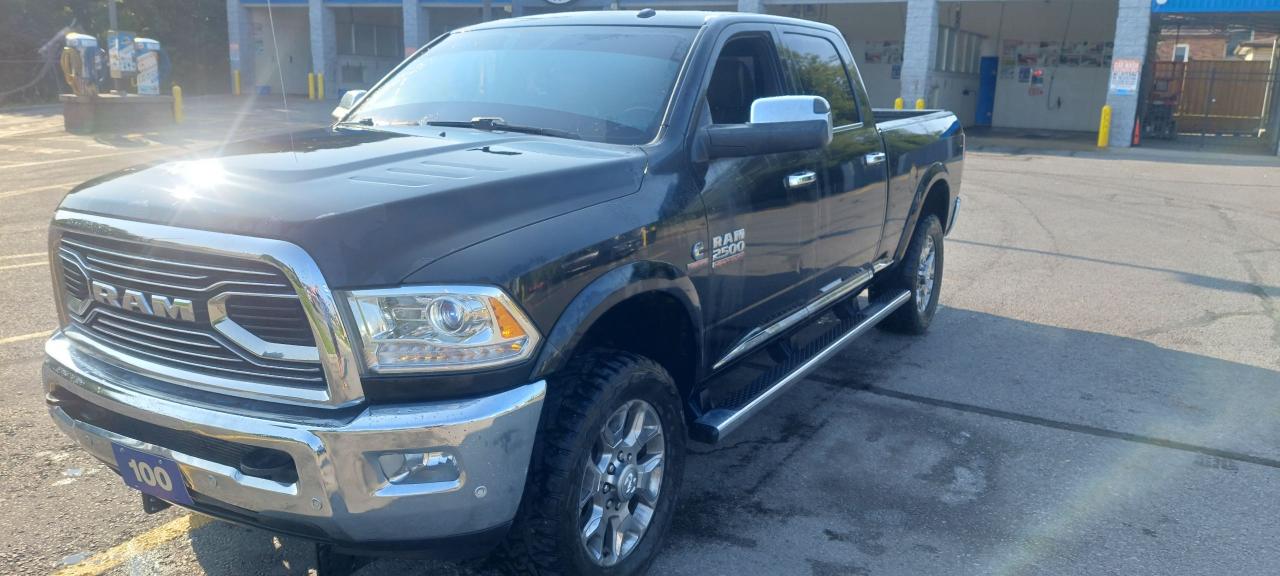 2017 RAM 2500 Limited - Photo #4