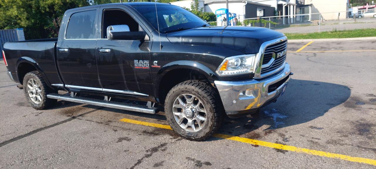 2017 RAM 2500 Limited - Photo #2