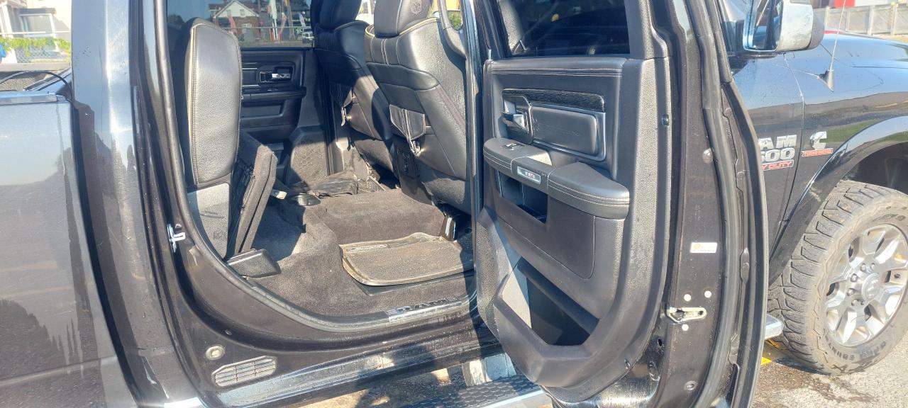 2017 RAM 2500 Limited - Photo #14