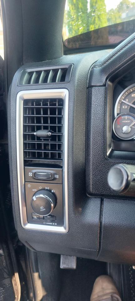 2017 RAM 2500 Limited - Photo #27