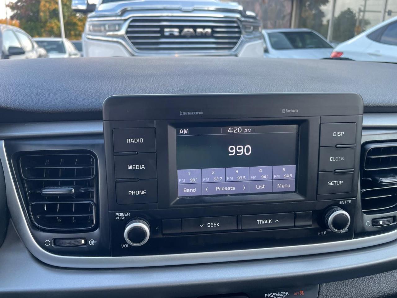 2020 Kia Rio AUTO SAFETY  NO ACCIDENT B-TOOTH CAMERA NEW BRAKES - Photo #15