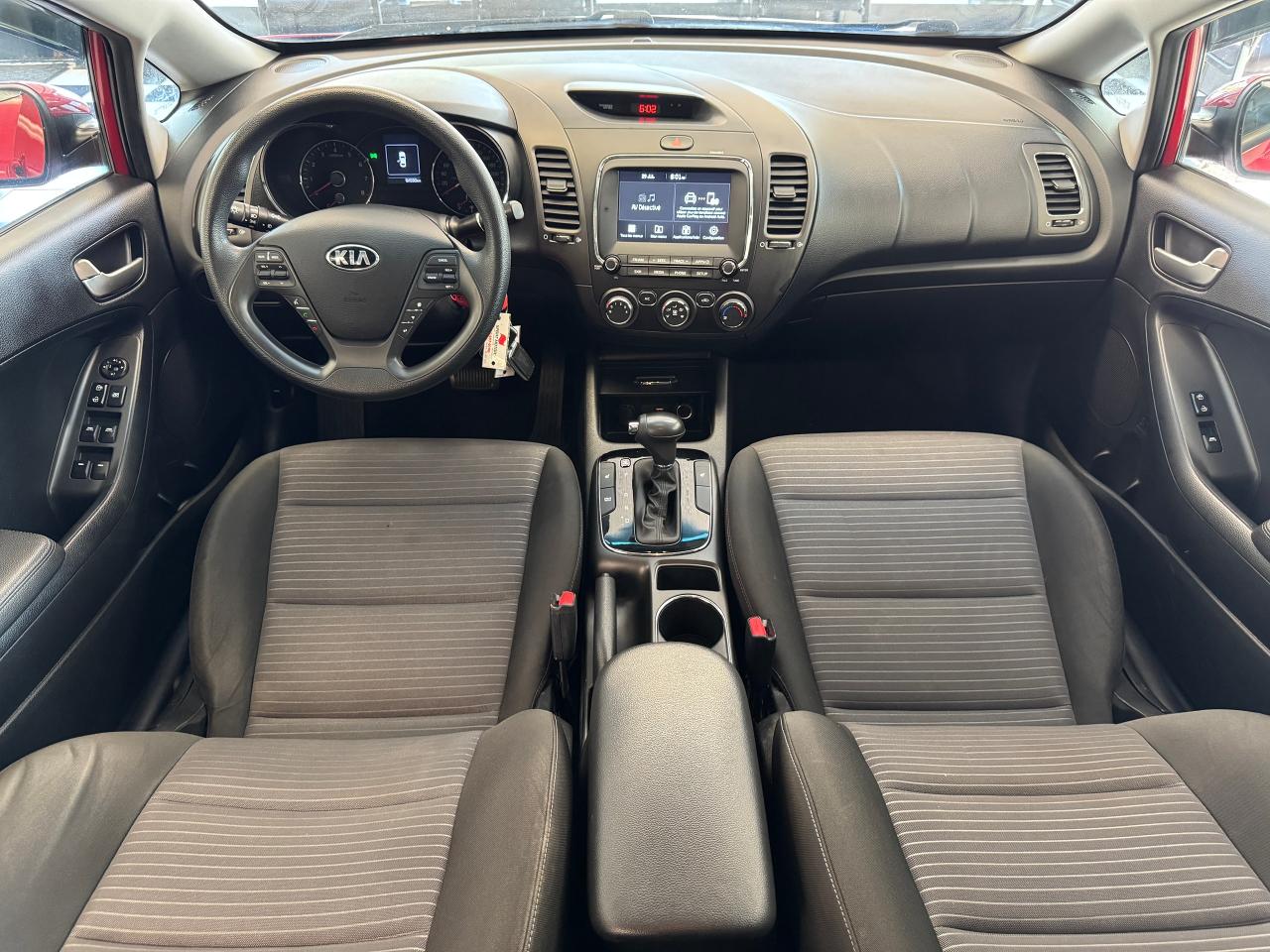 2017 Kia Forte LX+New Tires+ApplePlay+Remote Start+CLEAN CARFAX - Photo #2