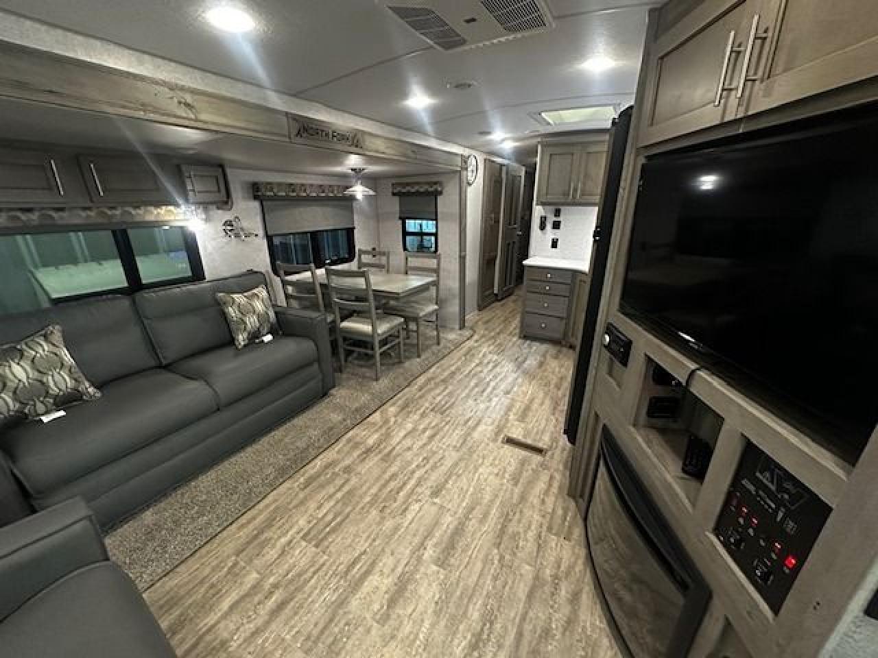 2024 Arctic Fox North Fork 32A 