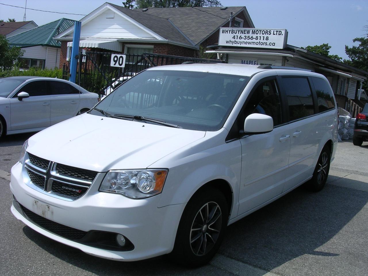 Used 2017 Dodge Grand Caravan SXT Premium Plus for sale in Toronto, ON