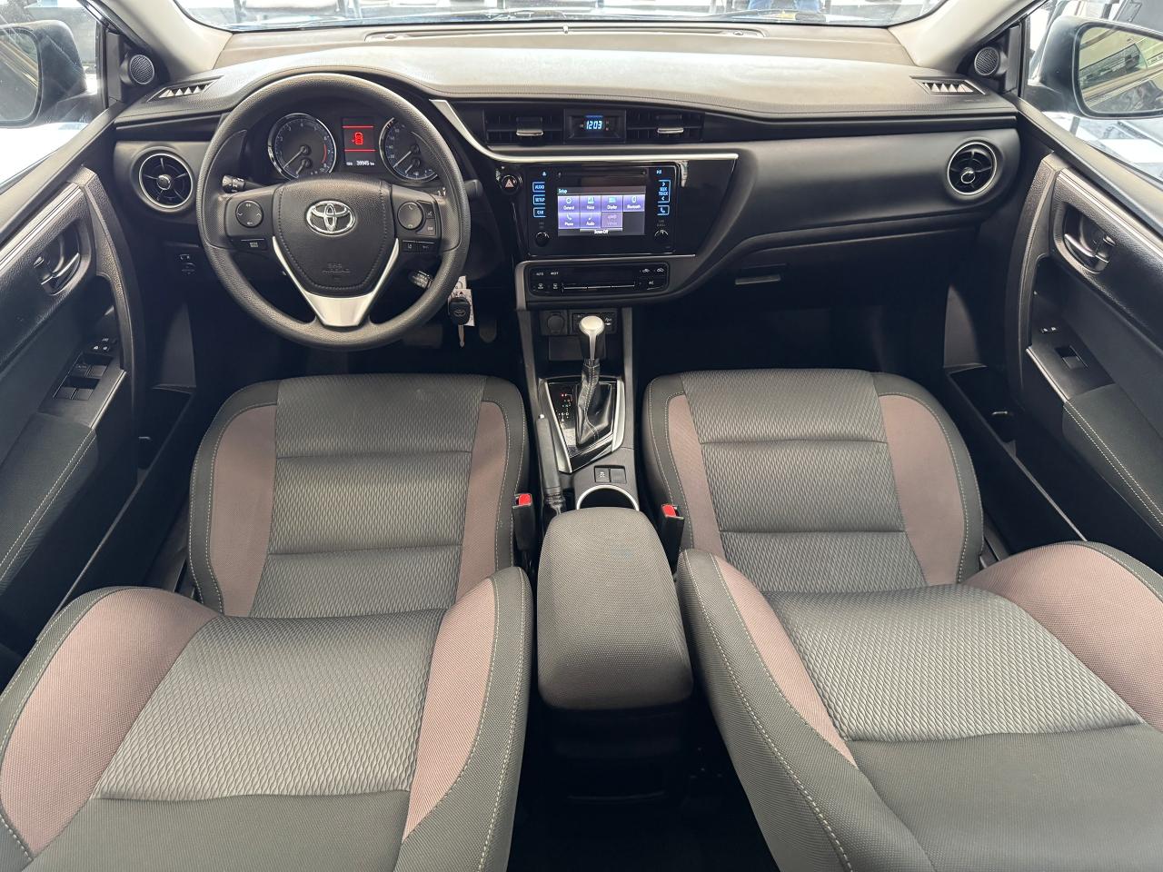 2019 Toyota Corolla LE+Adaptive Cruise+LOW KMS! CLEAN CARFAX! - Photo #2