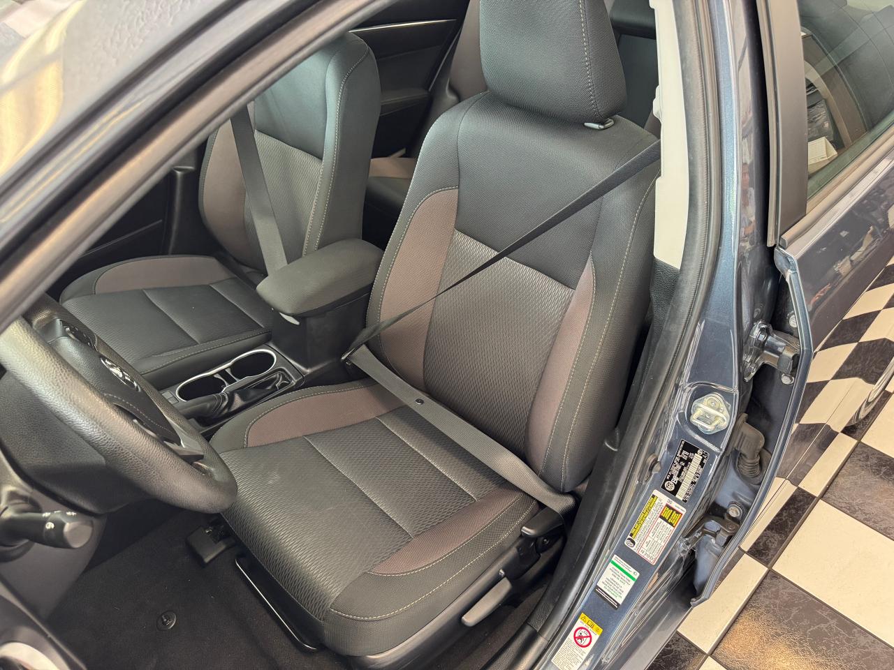 2019 Toyota Corolla LE+Adaptive Cruise+LOW KMS! CLEAN CARFAX! - Photo #19