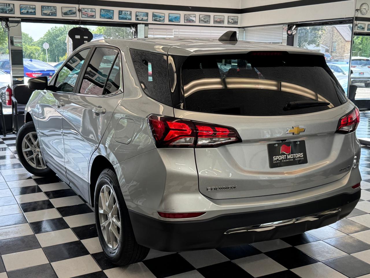 2022 Chevrolet Equinox AWD LT+New Tires+ApplePlay+CLEAN CARFAX - Photo #16