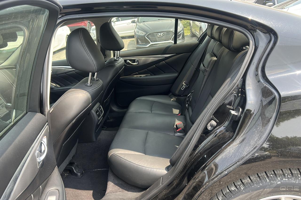 2017 Infiniti Q50 3.0T - Photo #10