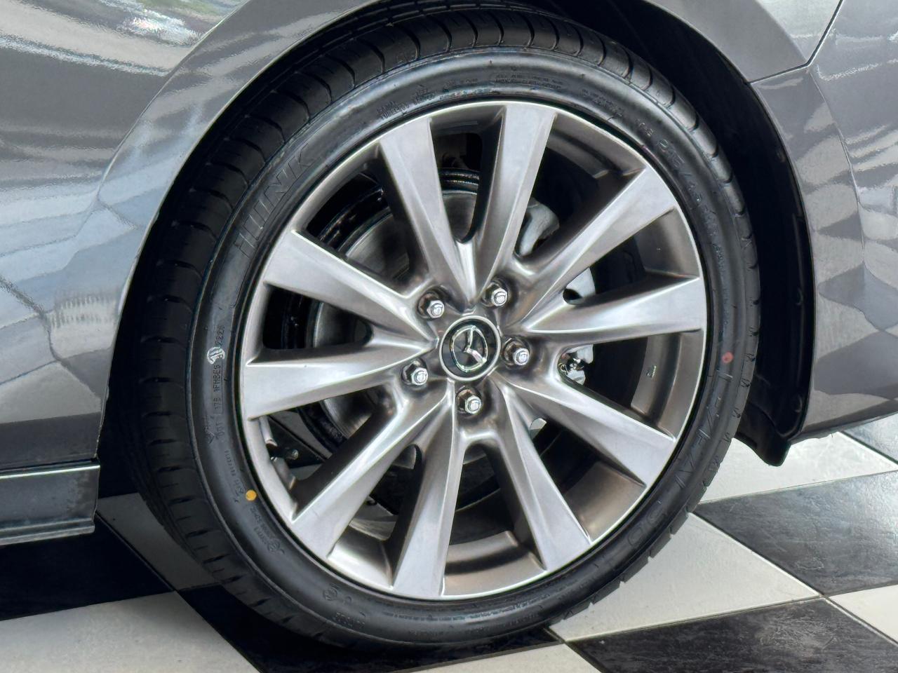 2019 Mazda MAZDA3 GT+New Tires+Brakes+Leather+Roof+CLEAN CARFAX - Photo #55