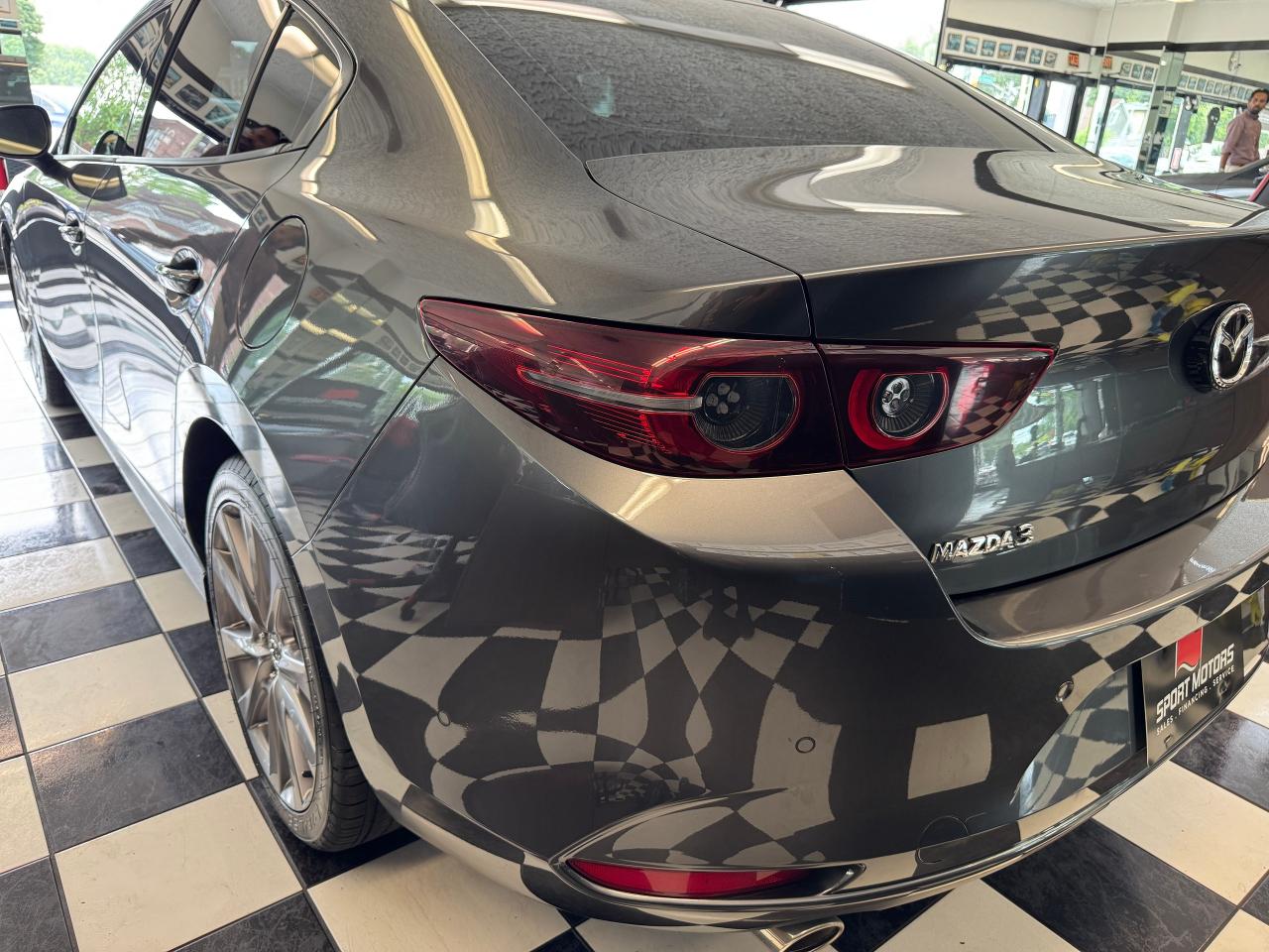2019 Mazda MAZDA3 GT+New Tires+Brakes+Leather+Roof+CLEAN CARFAX - Photo #38