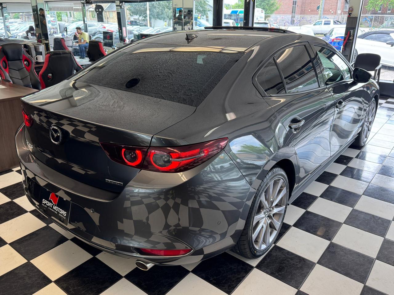 2019 Mazda MAZDA3 GT+New Tires+Brakes+Leather+Roof+CLEAN CARFAX - Photo #10