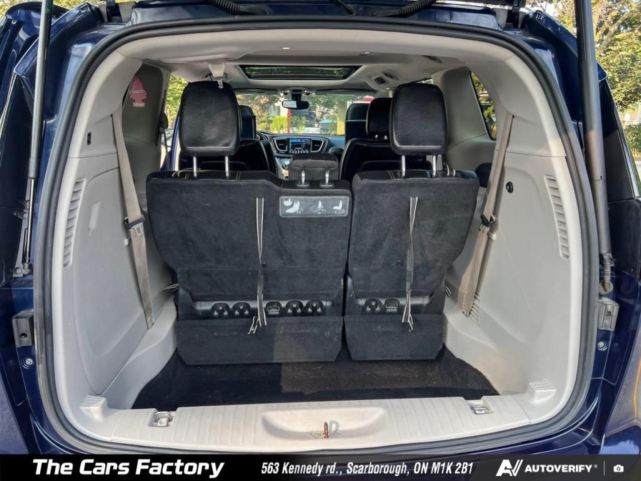 2018 Chrysler Pacifica Touring-L Plus Leather/Roof/ Apple CarPlay! - Photo #10