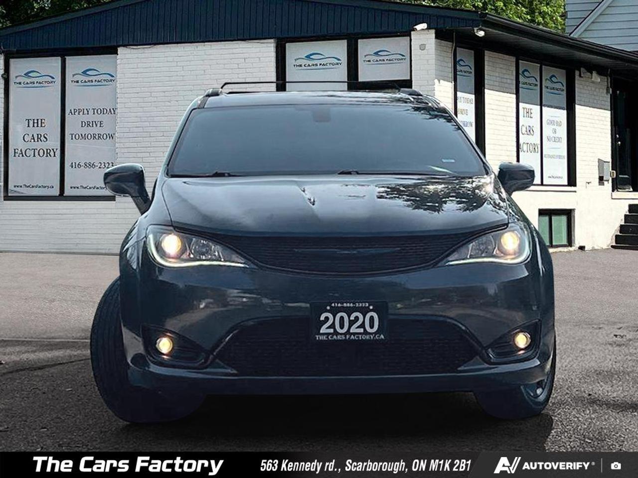 2020 Chrysler Pacifica Touring-L  Leather/Camera Apple CarPlay! Photo5