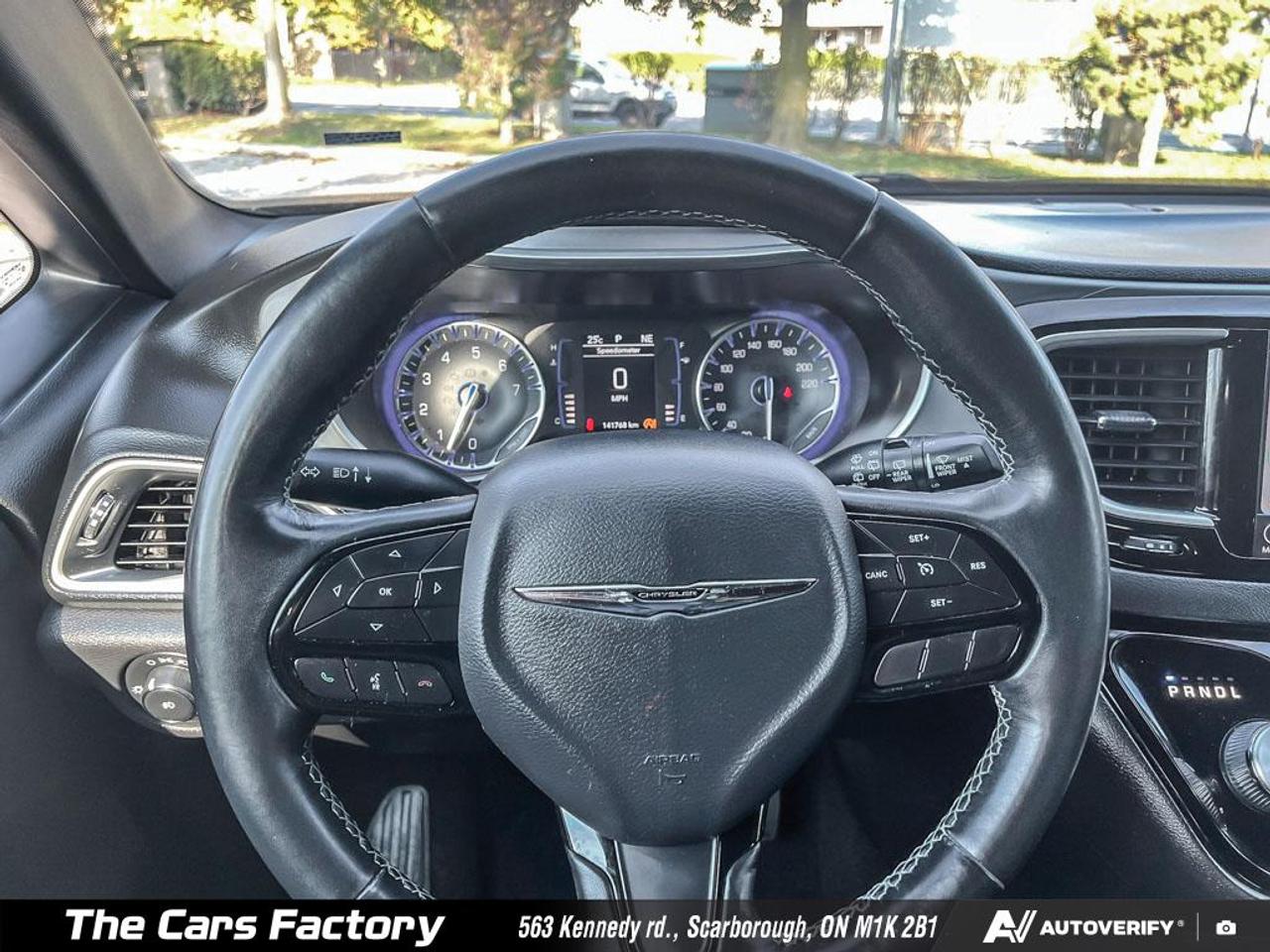 2020 Chrysler Pacifica Touring-L  Leather/Camera Apple CarPlay! Photo