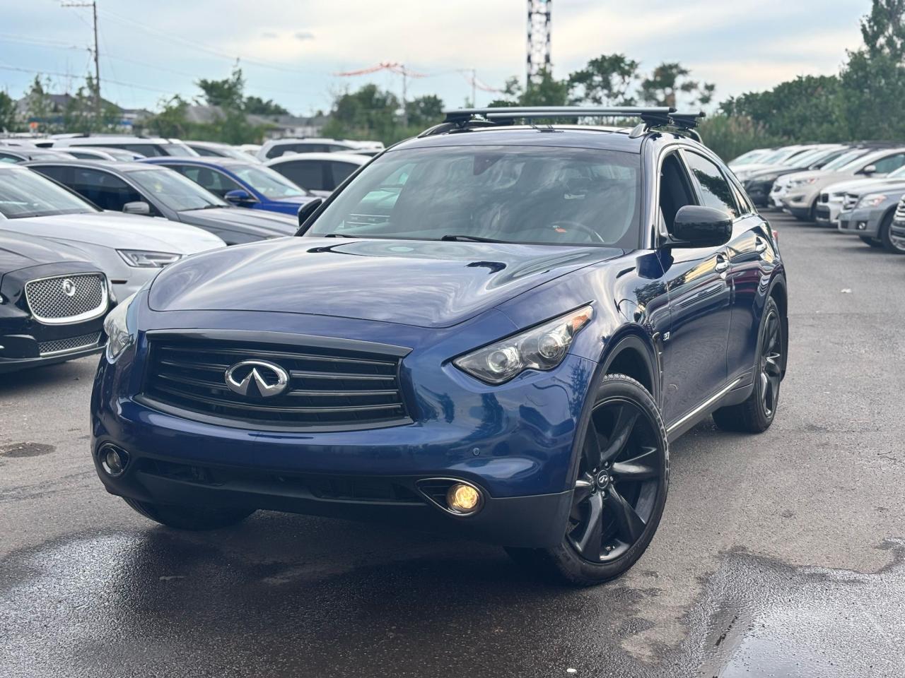 2016 Infiniti QX70  - Photo #4