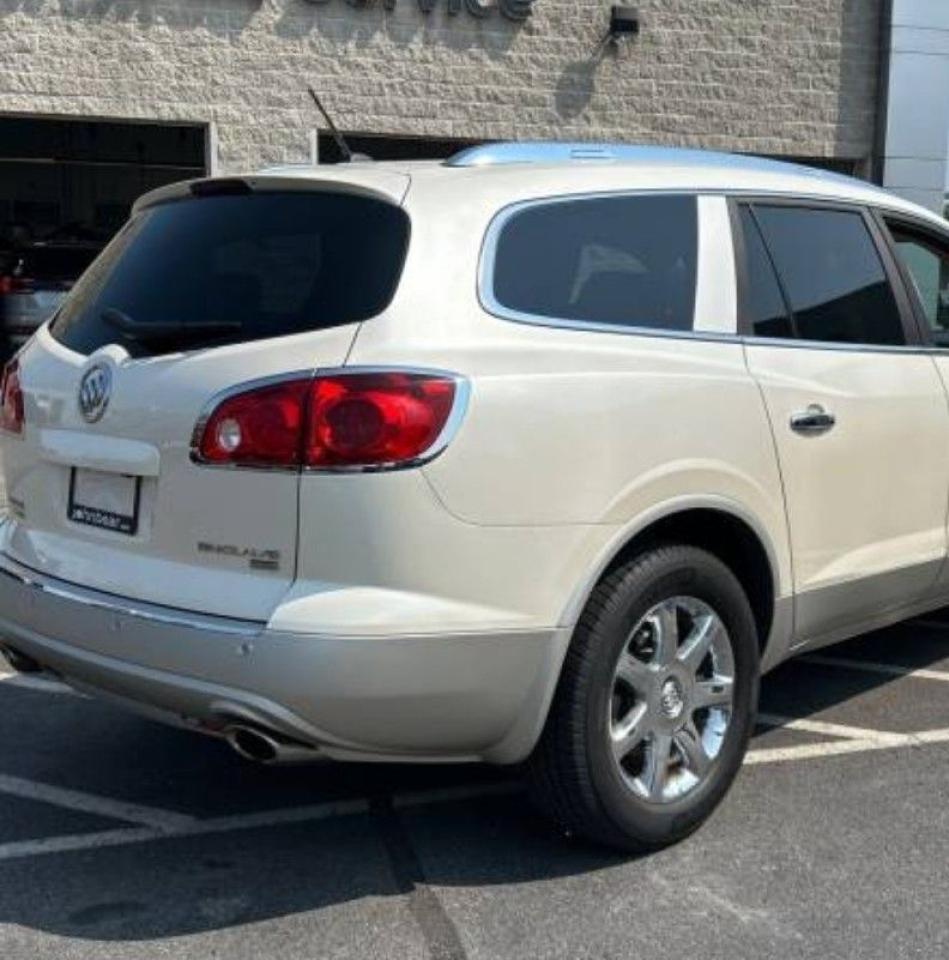 2010 Buick Enclave Only $7850 certified with plates - Photo #5