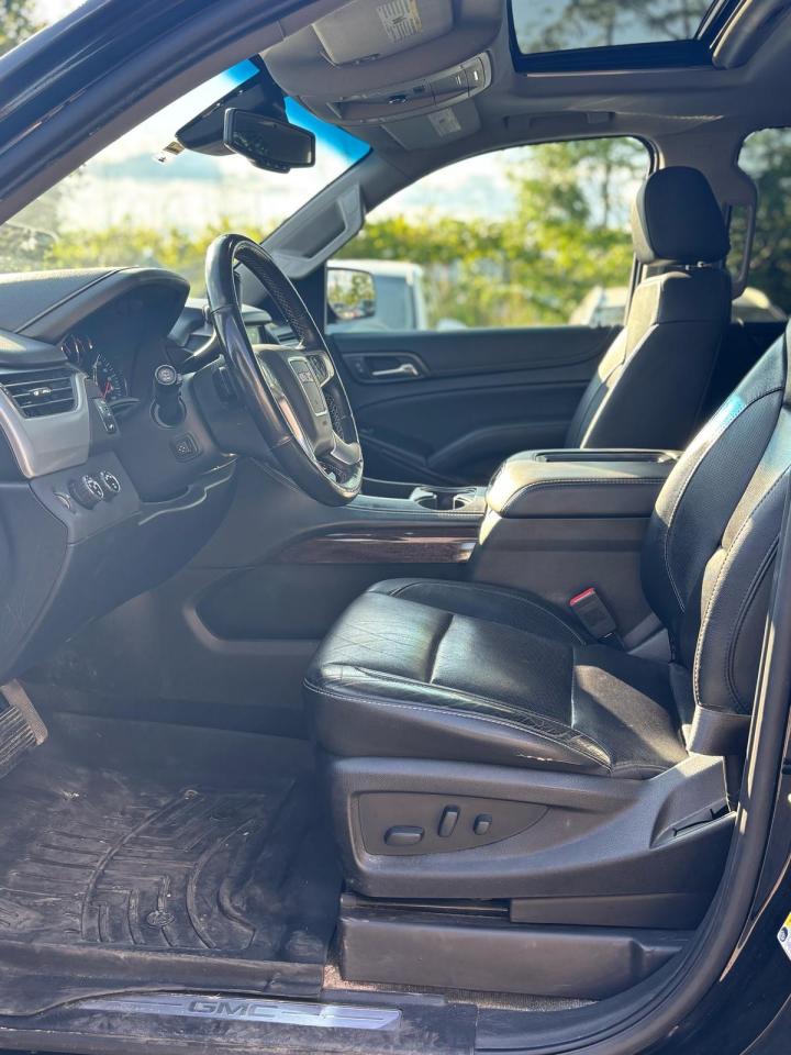 2018 GMC Yukon SLT - Photo #12