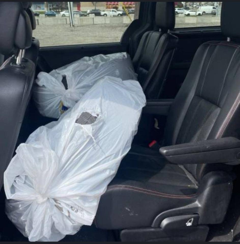 2016 Dodge Grand Caravan Only $12,800 fully certified. - Photo #18
