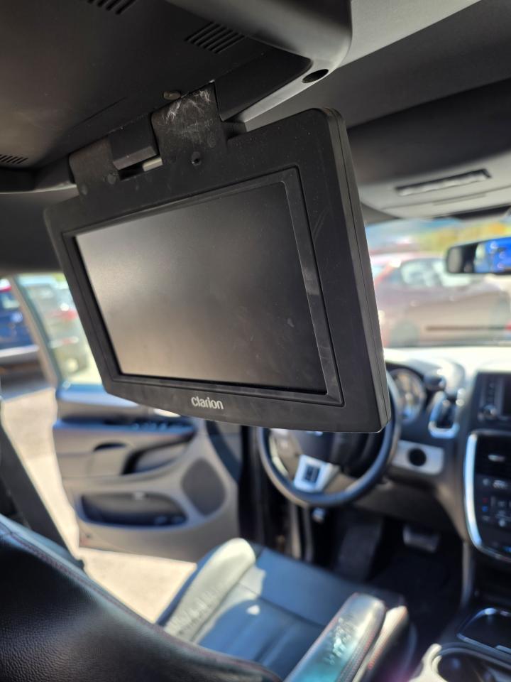 2016 Dodge Grand Caravan Only $11,800 fully certified. - Photo #18
