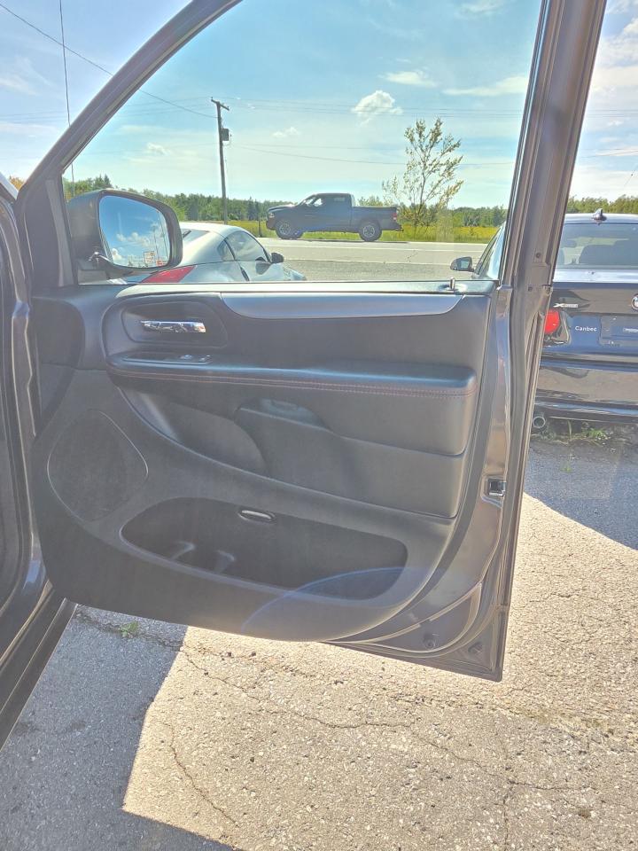 2016 Dodge Grand Caravan Only $11,800 fully certified. - Photo #32