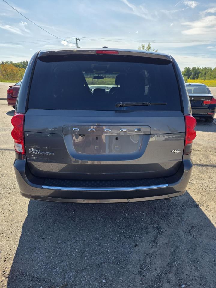 2016 Dodge Grand Caravan Only $11,800 fully certified. - Photo #4