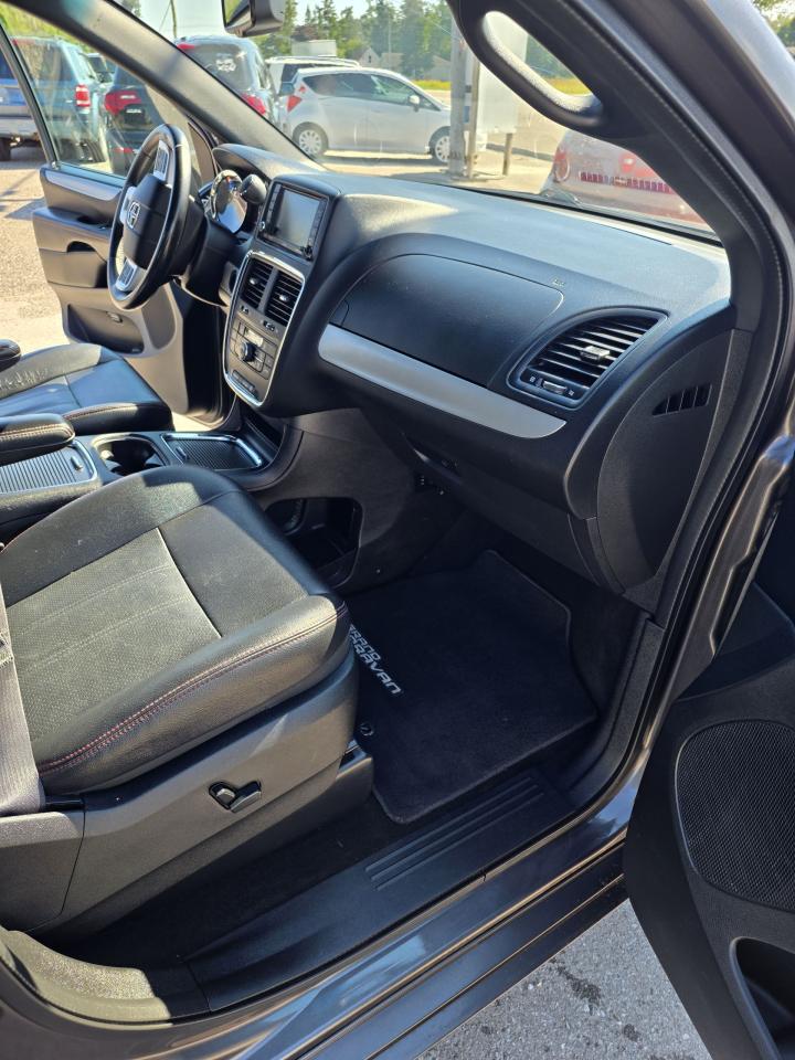 2016 Dodge Grand Caravan Only $11,800 fully certified. - Photo #15