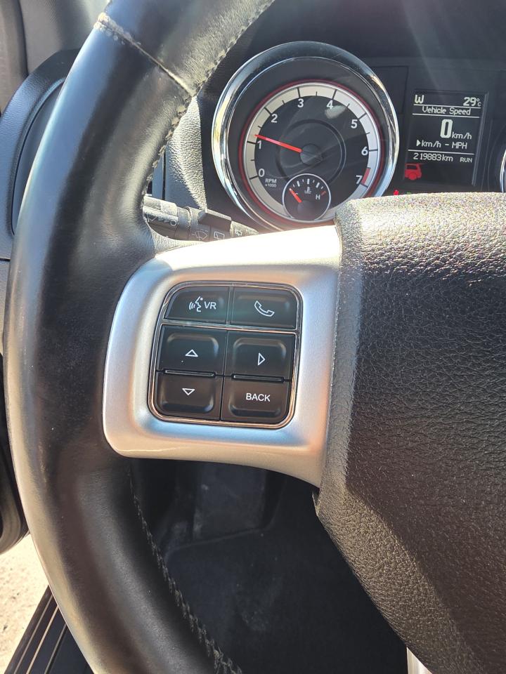 2016 Dodge Grand Caravan Only $11,800 fully certified. - Photo #21