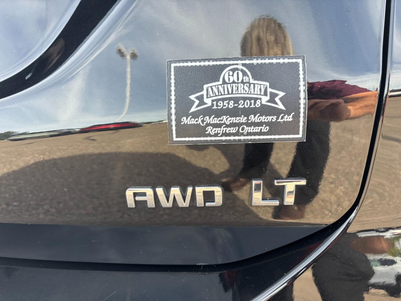 2020 Chevrolet Equinox 2020 Chevrolet Equinox LT AWD Photo