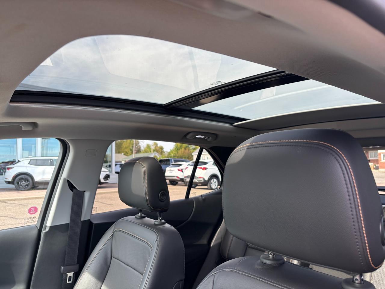 2020 Chevrolet Equinox 2020 Chevrolet Equinox LT AWD Photo