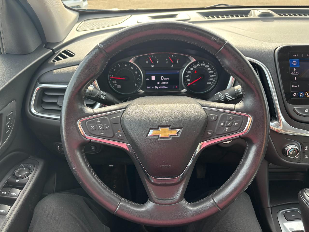 2020 Chevrolet Equinox 2020 Chevrolet Equinox LT AWD Photo