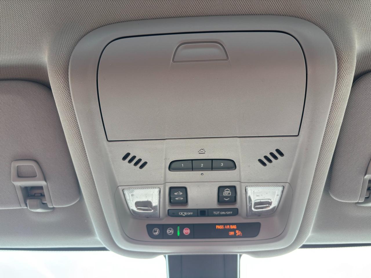 2020 Chevrolet Equinox 2020 Chevrolet Equinox LT AWD Photo