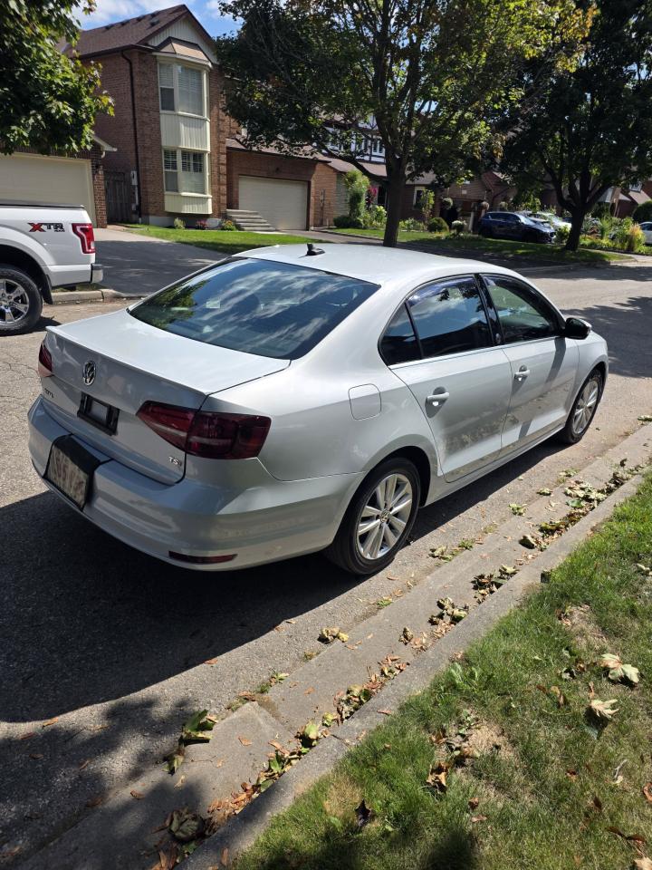 2017 Volkswagen Jetta $8850 like new & fully certified. - Photo #2