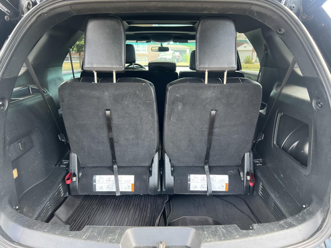 2018 Ford Explorer XLT 4WD - Photo #8