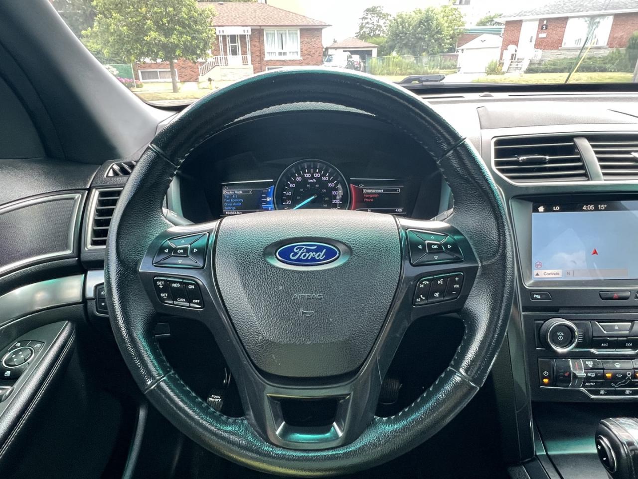 2018 Ford Explorer XLT 4WD - Photo #17