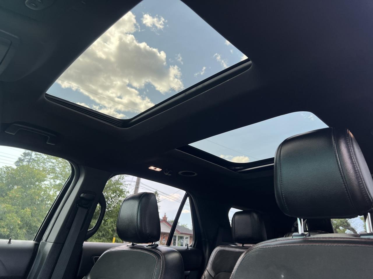 2018 Ford Explorer XLT 4WD - Photo #28
