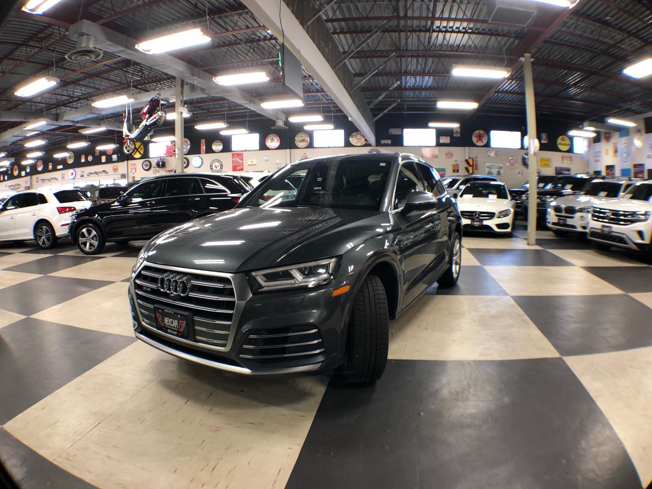 2018 Audi SQ5 PROGRESSIV AWD NAVI LEATHER PAN/ROOF B/SPOT CAMERA Photo2